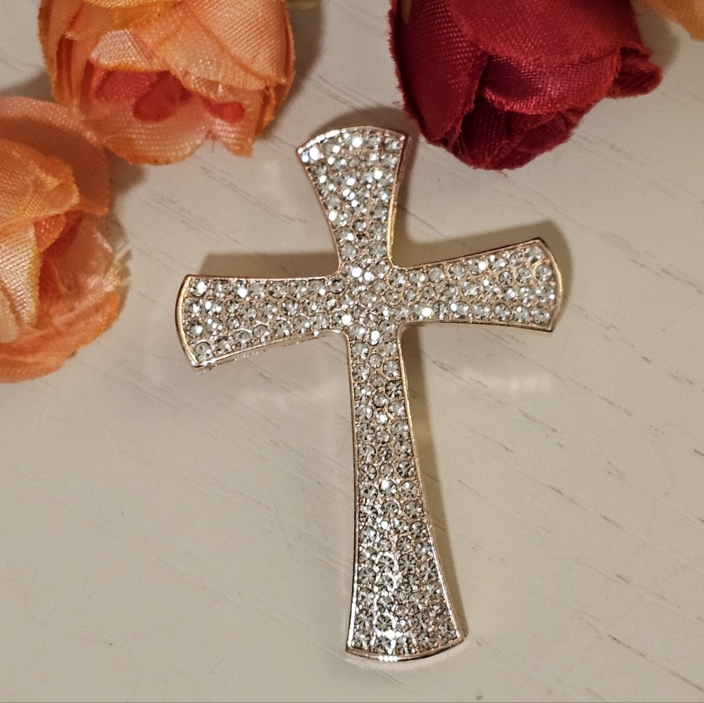 Stunning Rhinestone Cross Pin - Picture 1 of 4